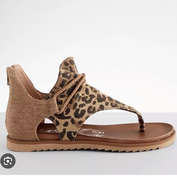 NIB Very G Buckle Leopard Sparta canvas sandals shoes festival women size 6.5 - Picture 1 of 6